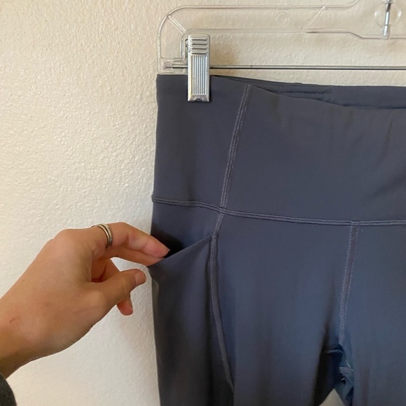 Lululemon Women’s Run Smoothly 7/8 Leggings Grey Size 8 Activewear Athletic - Picture 5 of 9